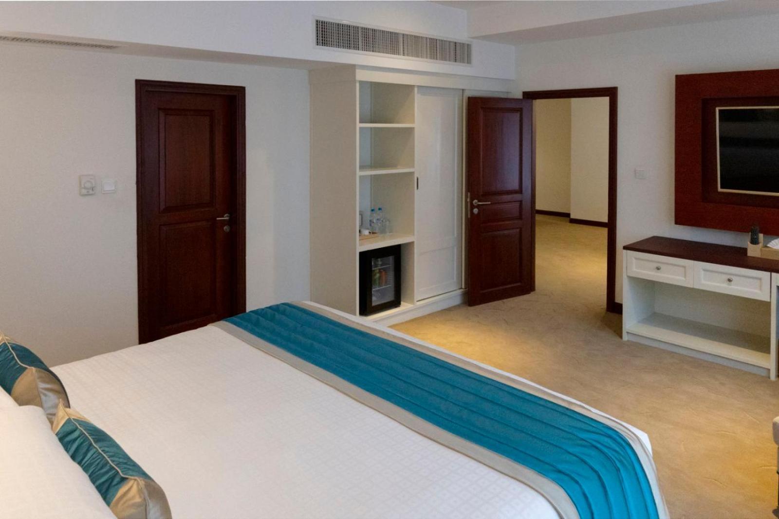Yangon Thanlwin Hotel 외부 사진
