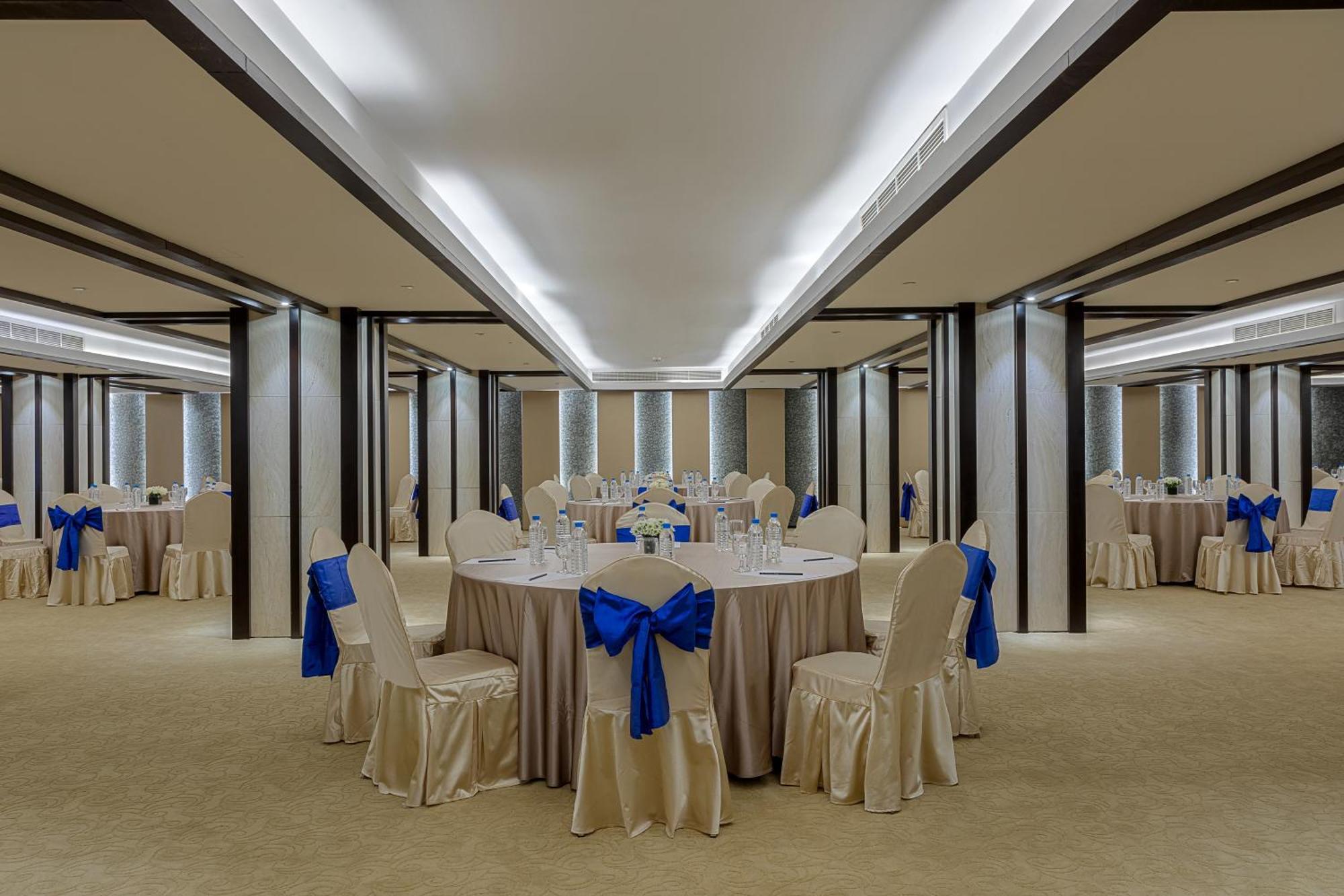 Yangon Thanlwin Hotel 외부 사진