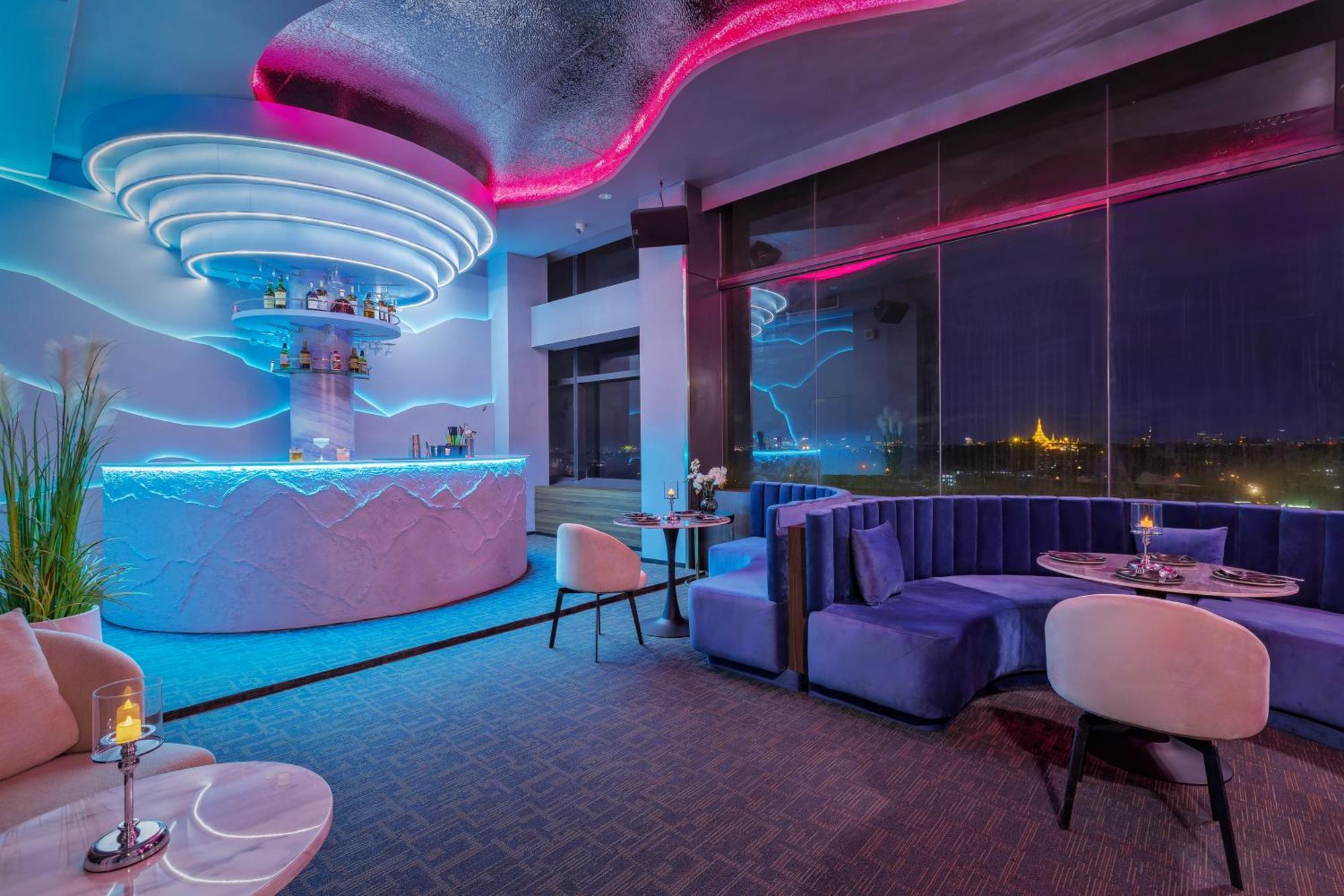 Yangon Thanlwin Hotel 외부 사진