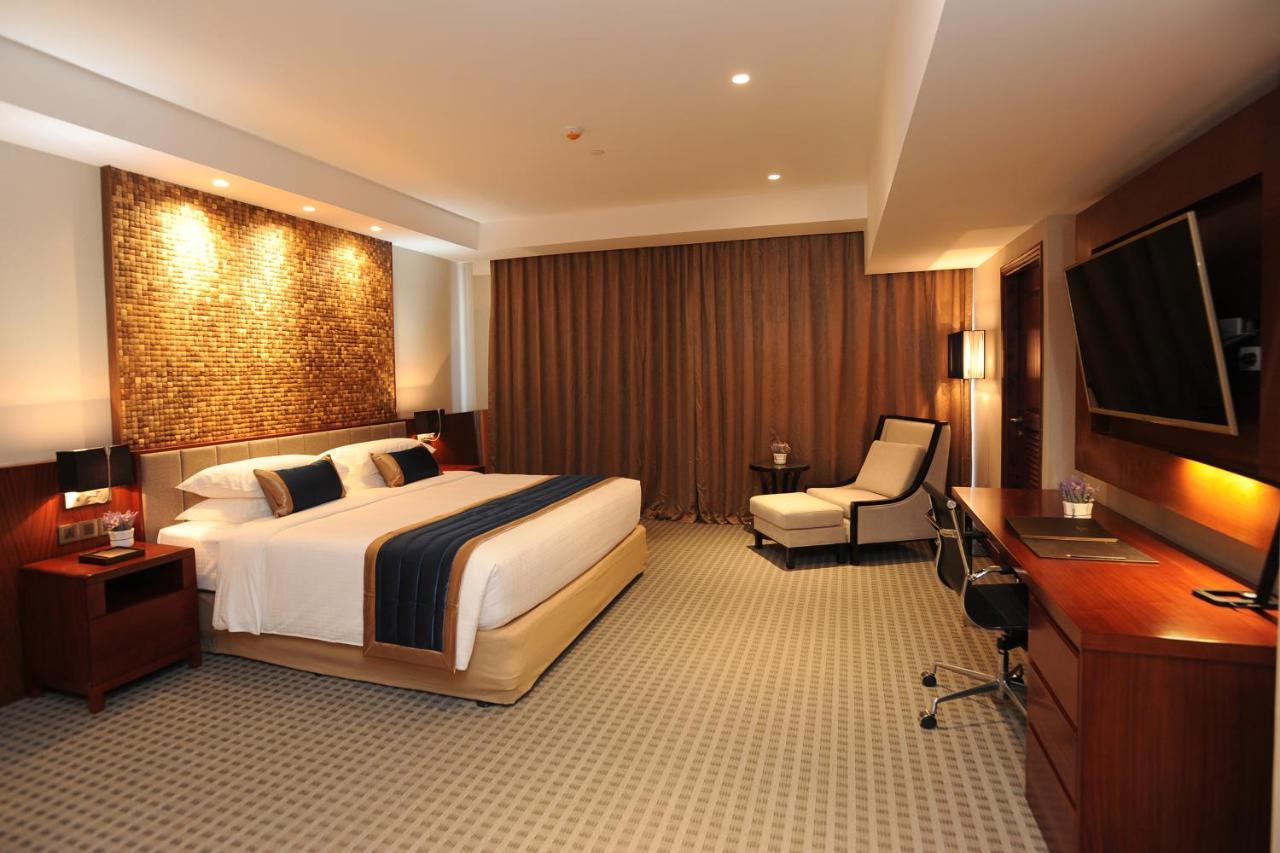 Yangon Thanlwin Hotel 외부 사진